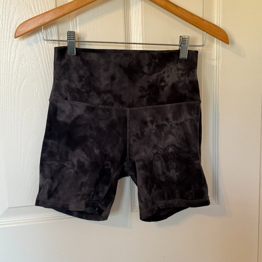 Lululemon 6" Align Short